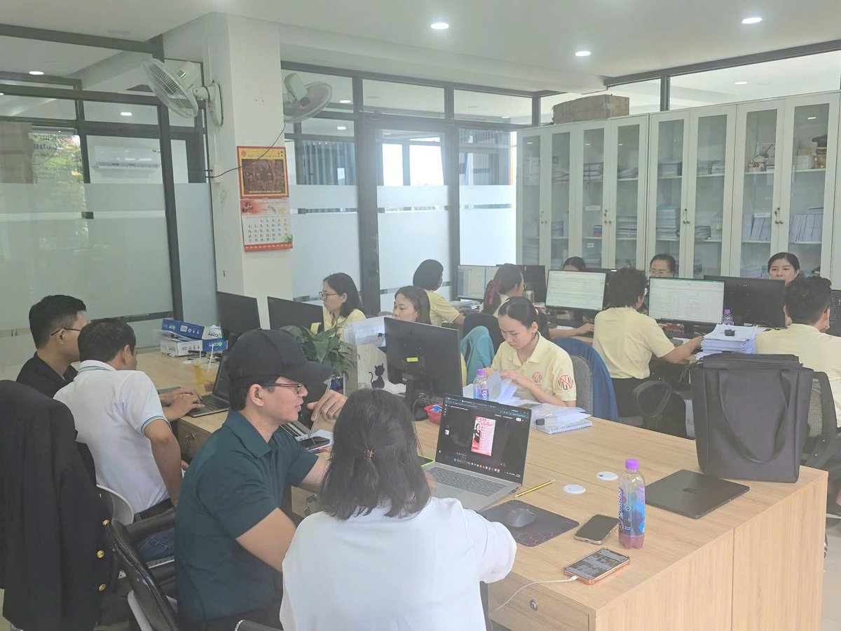 Không khí làm việc tại văn phòng Kế Toán Thuế Nha Trang